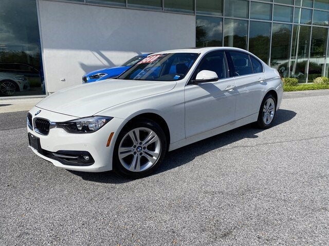 2017 BMW 3 Series 330i xDrive