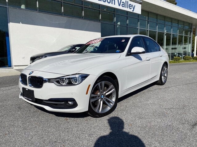 2017 BMW 3 Series 330i xDrive