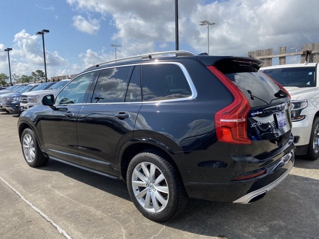 2017 Volvo XC90 Momentum