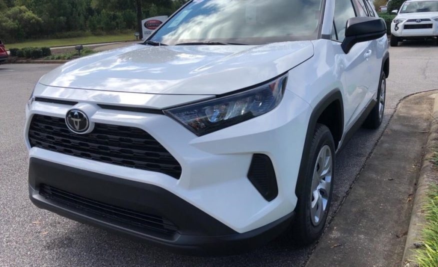 2021 Toyota RAV4 LE 2T3H1RFV4MW105648