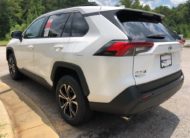 2020 Toyota RAV4 LE 2T3K1RFV9LC076458