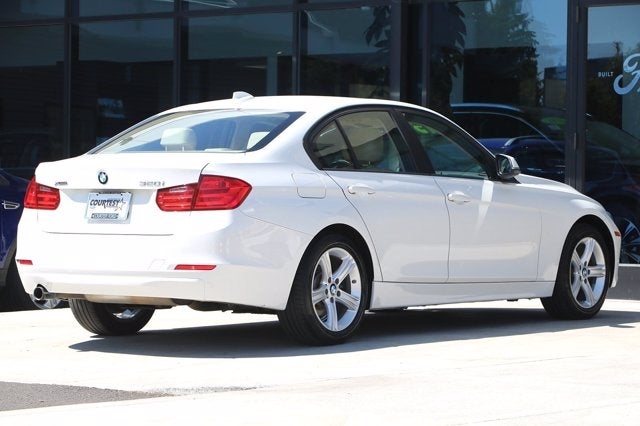 2013 BMW 3 Series 320i xDrive