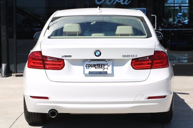 2013 BMW 3 Series 320i xDrive