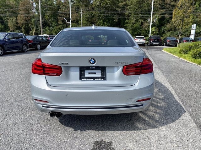 2018 BMW 3 Series 330i xDrive