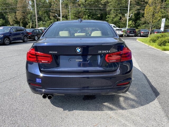 2017 BMW 3 Series 330i xDrive